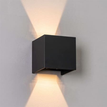 Aplique de pared cuadrado a doble luz